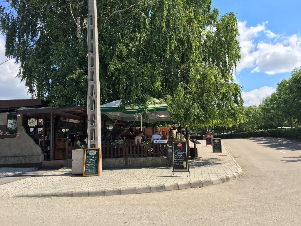 Residence At Lake Balaton Сиофок Екстериор снимка